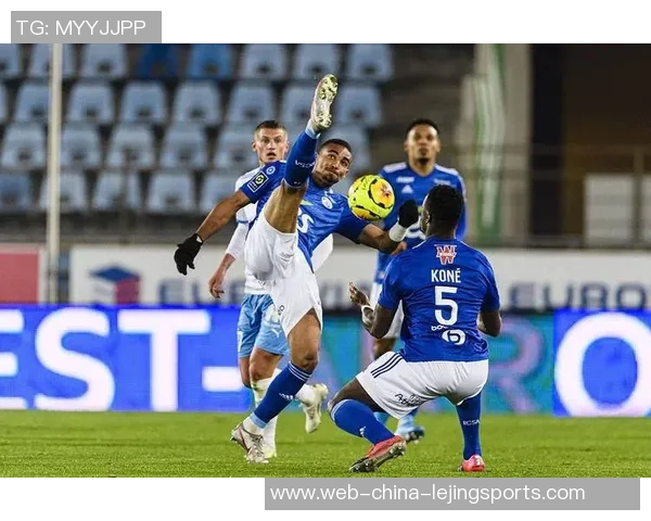 莱切城对阵狼队精彩比分揭晓比赛分析与球员表现回顾